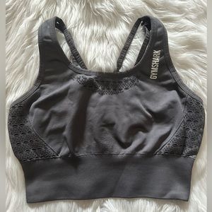 Grey gymshark crop top for workout
